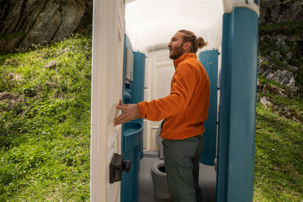 Best High-end porta potty rental  in Gardner, IL